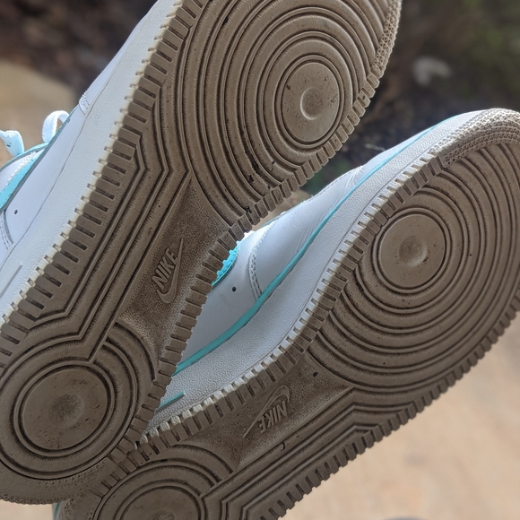 Air force ones - Picture 4 of 4